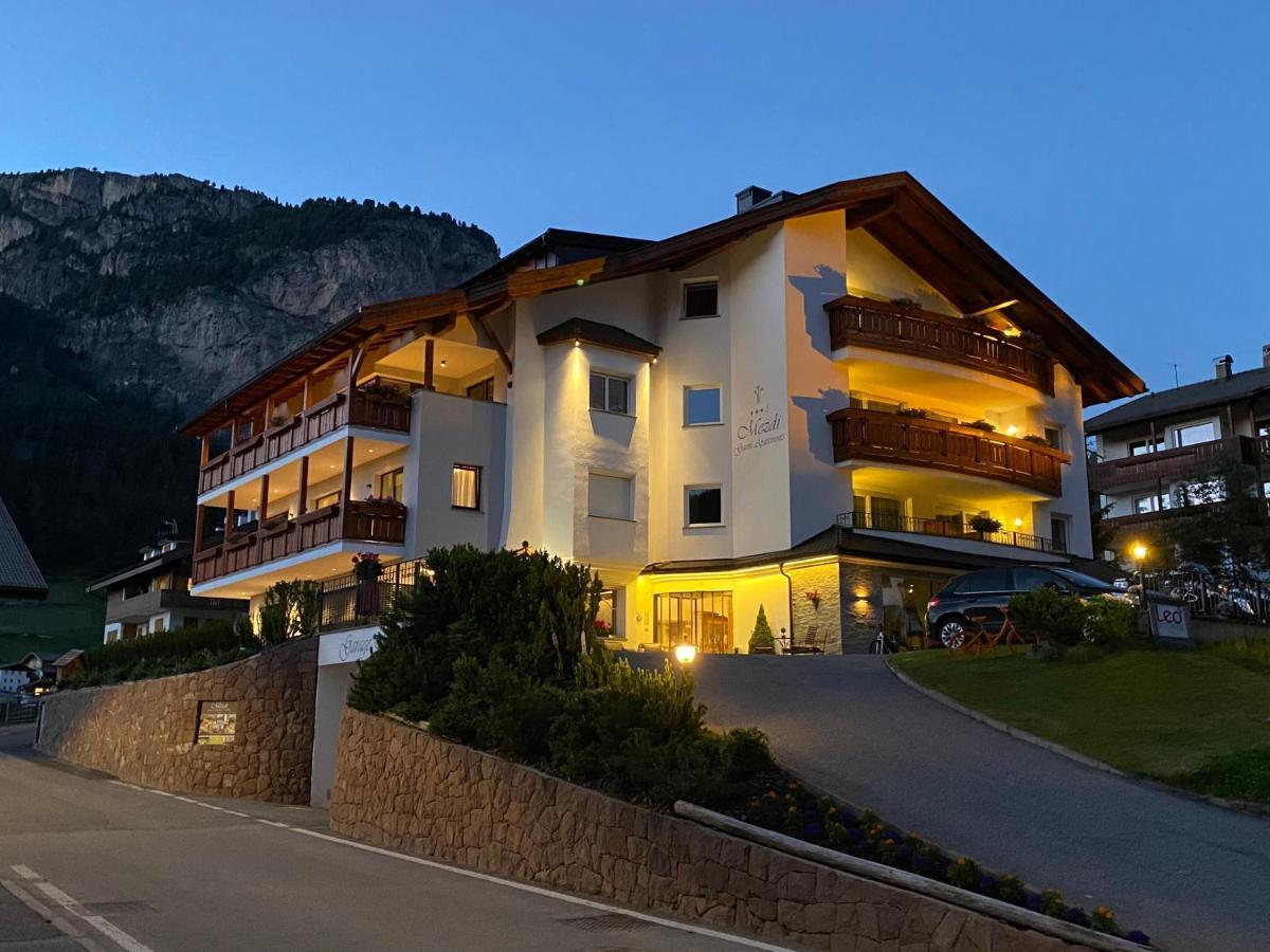 Garni Hotel Mezdi Sëlva di Val Gardena Eksteriør billede